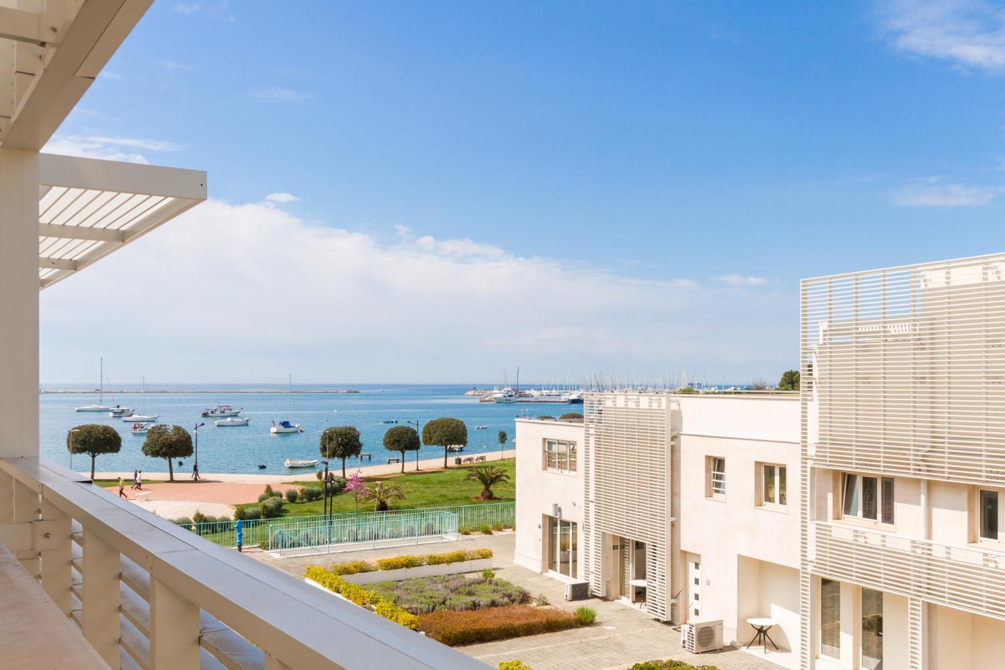 The Garden Palace Umag By Locap Group Exterior photo
