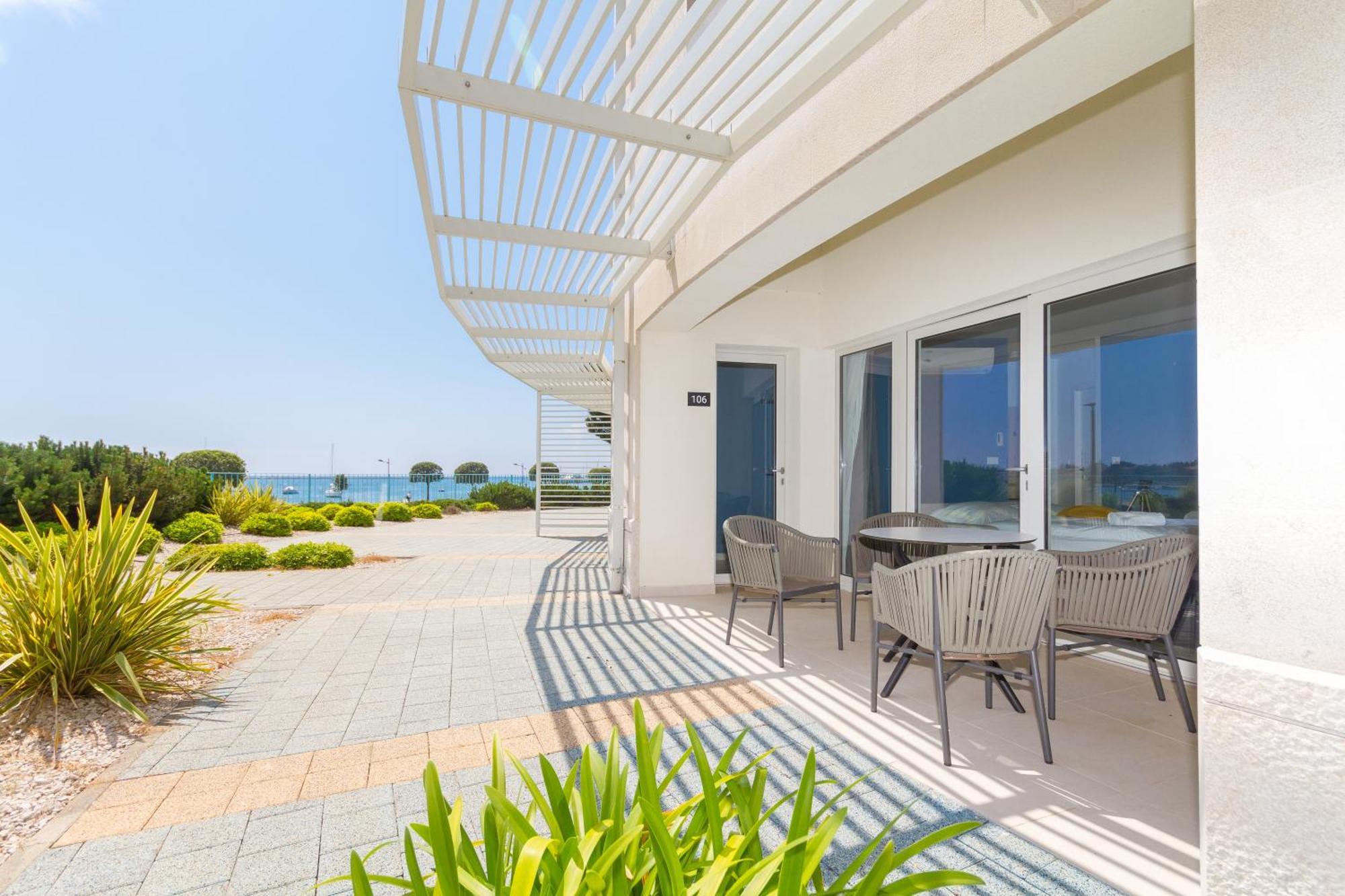 The Garden Palace Umag By Locap Group Exterior photo