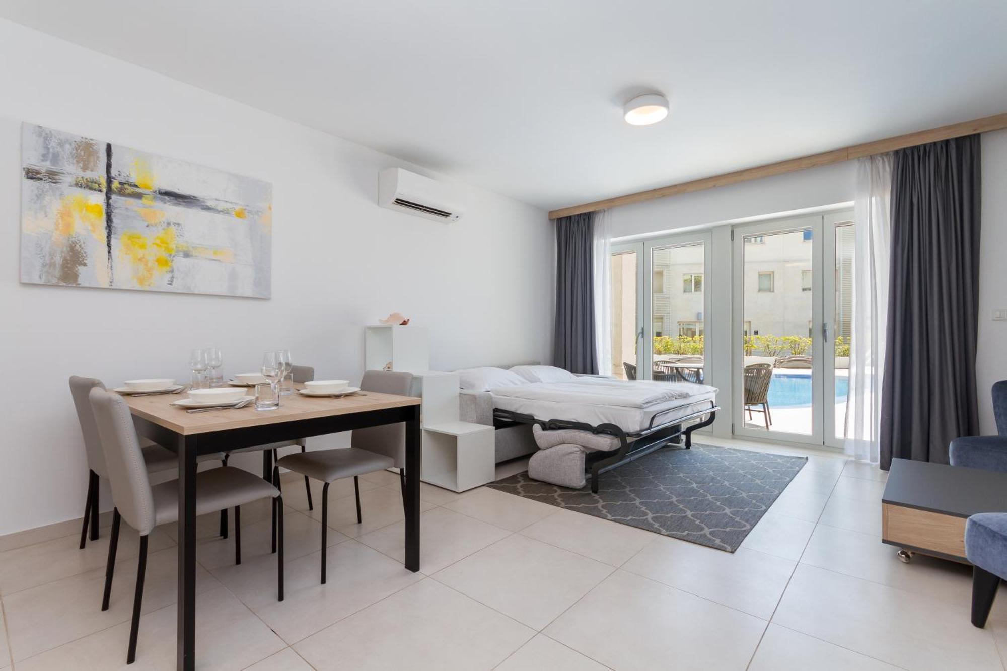 The Garden Palace Umag By Locap Group Exterior photo