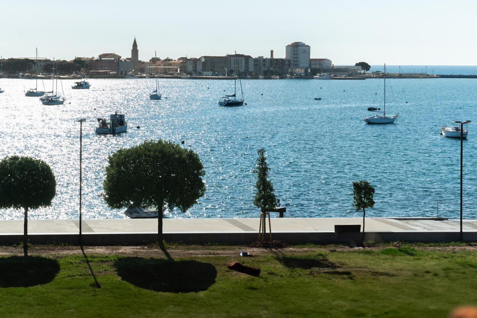 The Garden Palace Umag By Locap Group Exterior photo